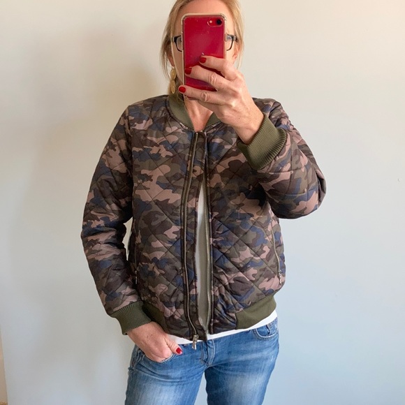 Jackets & Blazers - Quilted Camouflage Jacket